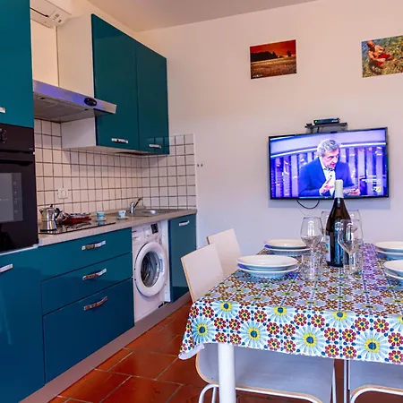 Giglio Blu 2 Apartament *