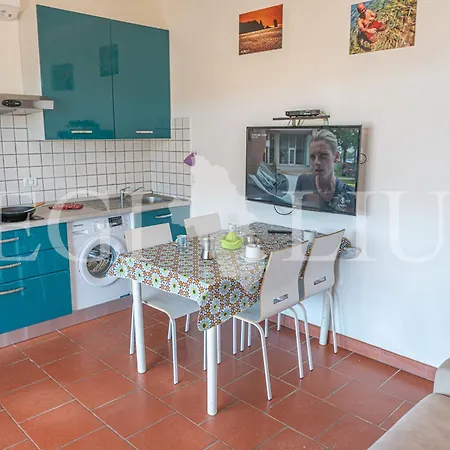 Giglio Blu 2 アパート *